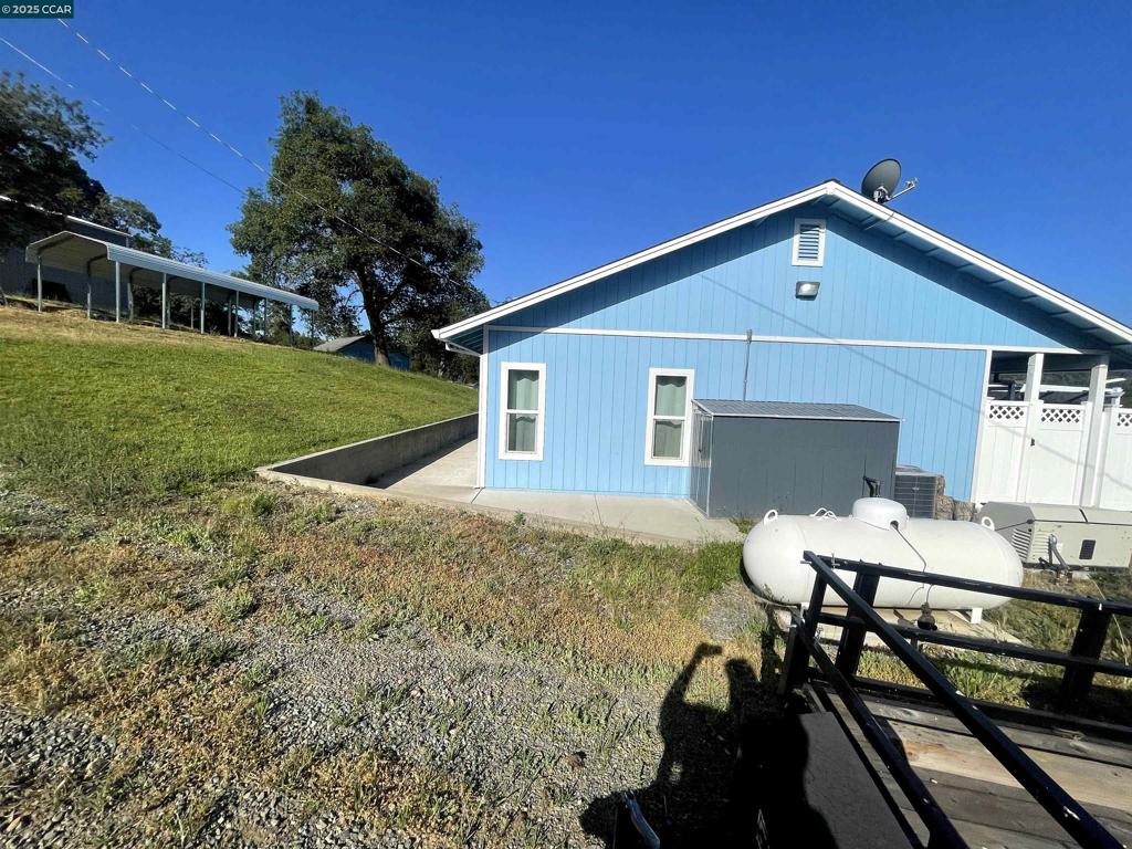 16 Paul Place Property Photo 8