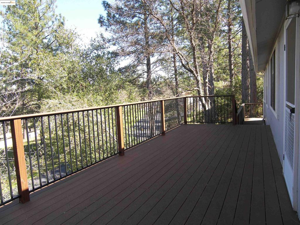 22690 Hidden Hollow Rd. Property Photo 4