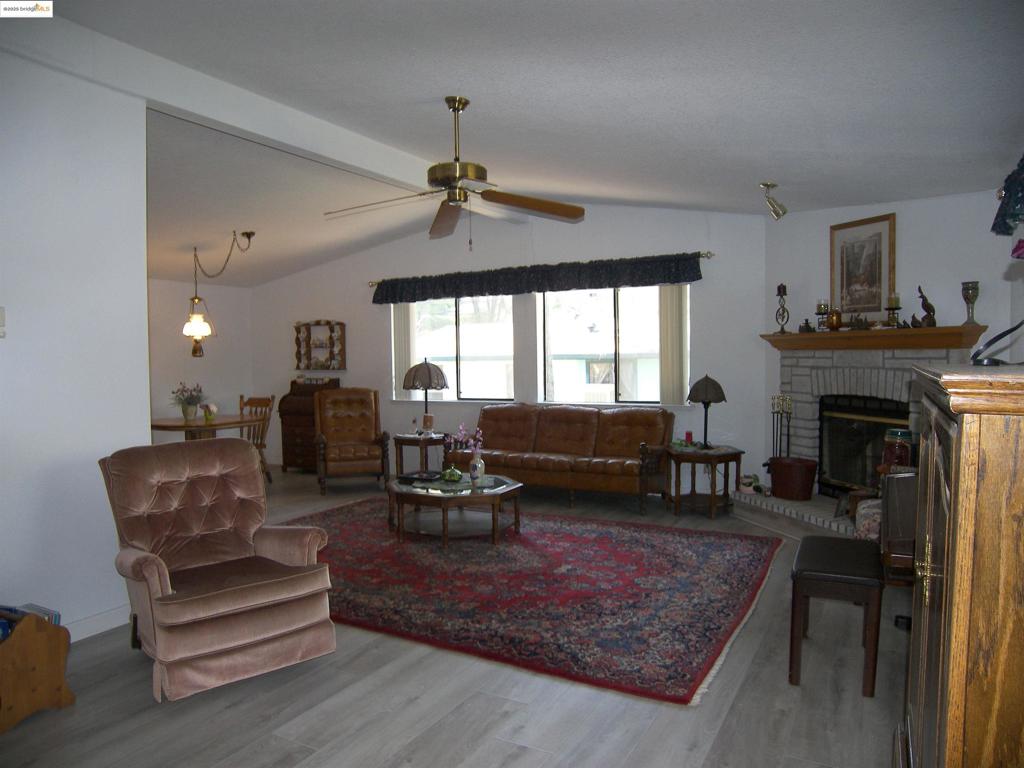 22690 Hidden Hollow Rd. Property Photo 9