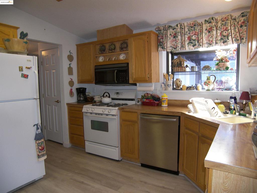 22690 Hidden Hollow Rd. Property Photo 14