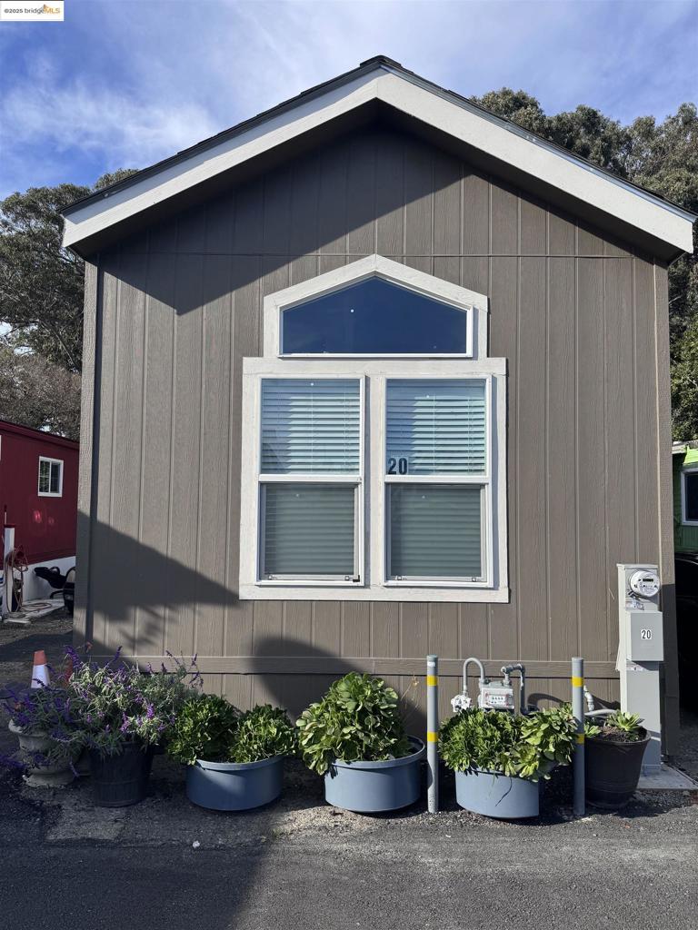 2425 Church Lane Property Photo