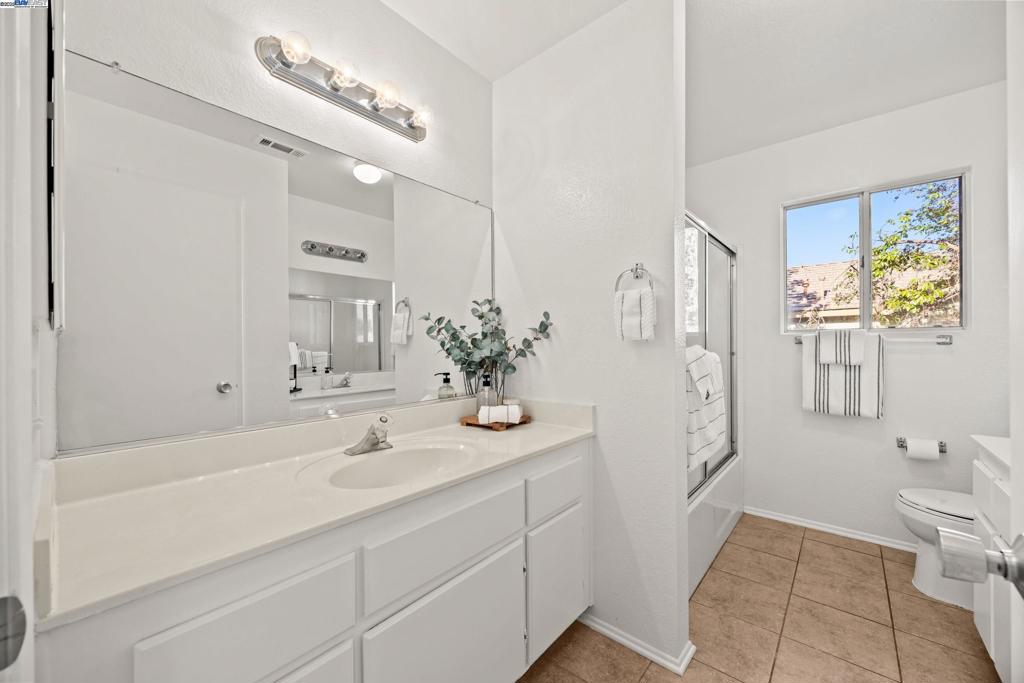 7253 Comiso Way Property Photo 19