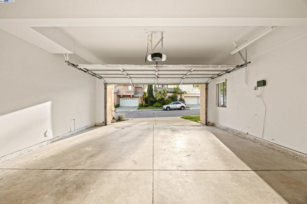 7253 Comiso Way Property Photo 30