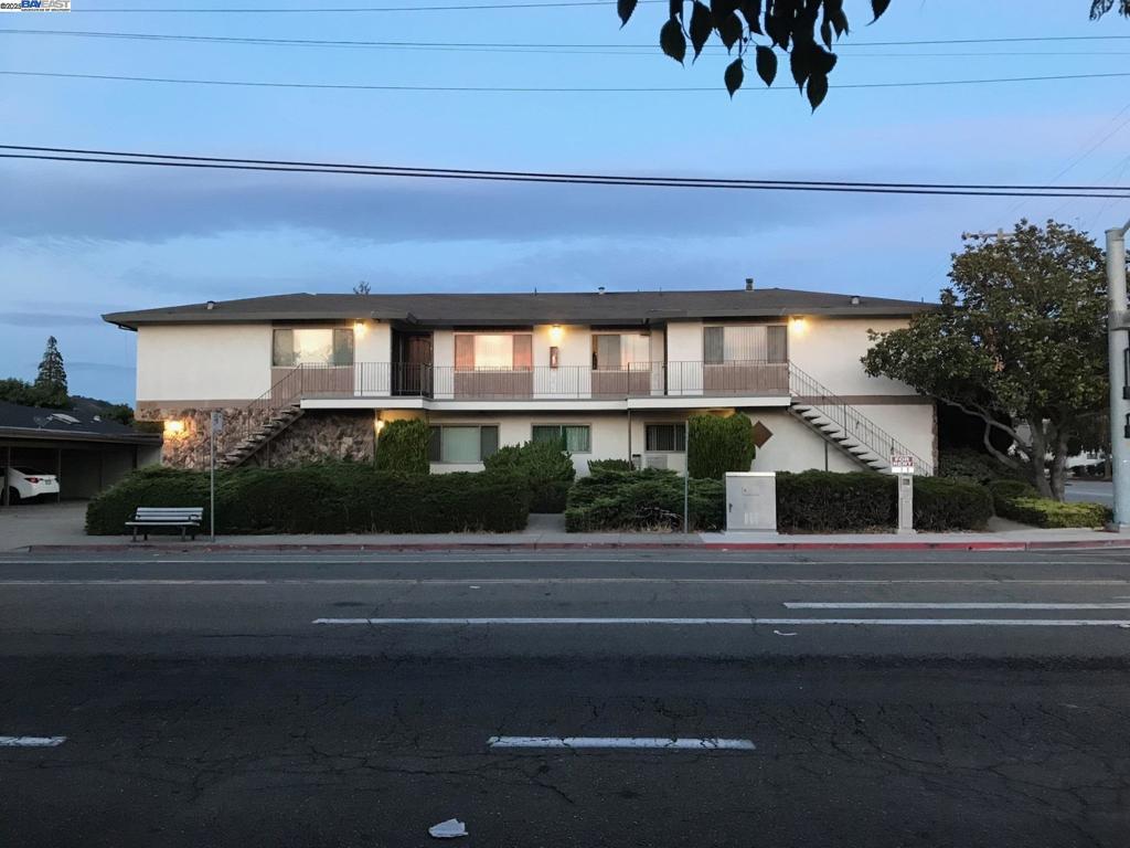 1888 Bancroft Avenue Property Photo 1
