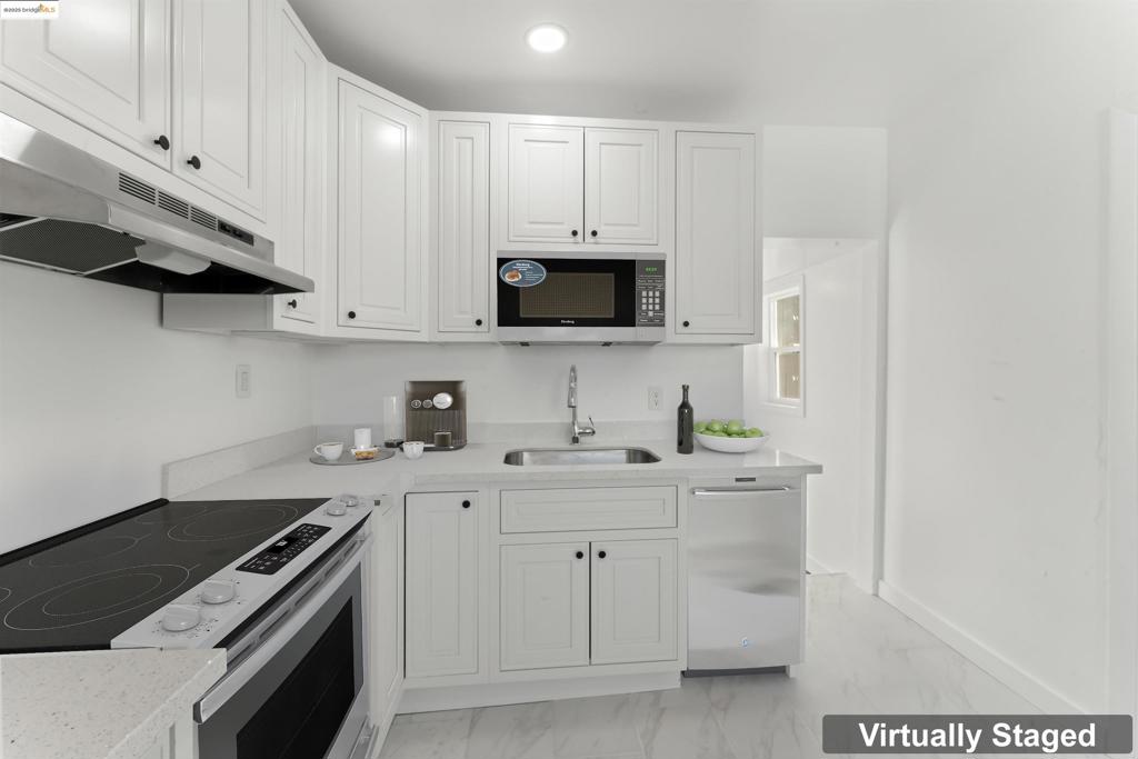 1213 Egbert Avenue Property Photo 1