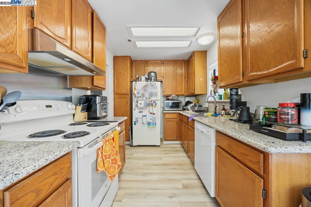 21000 Ocean View Dr Property Photo 26