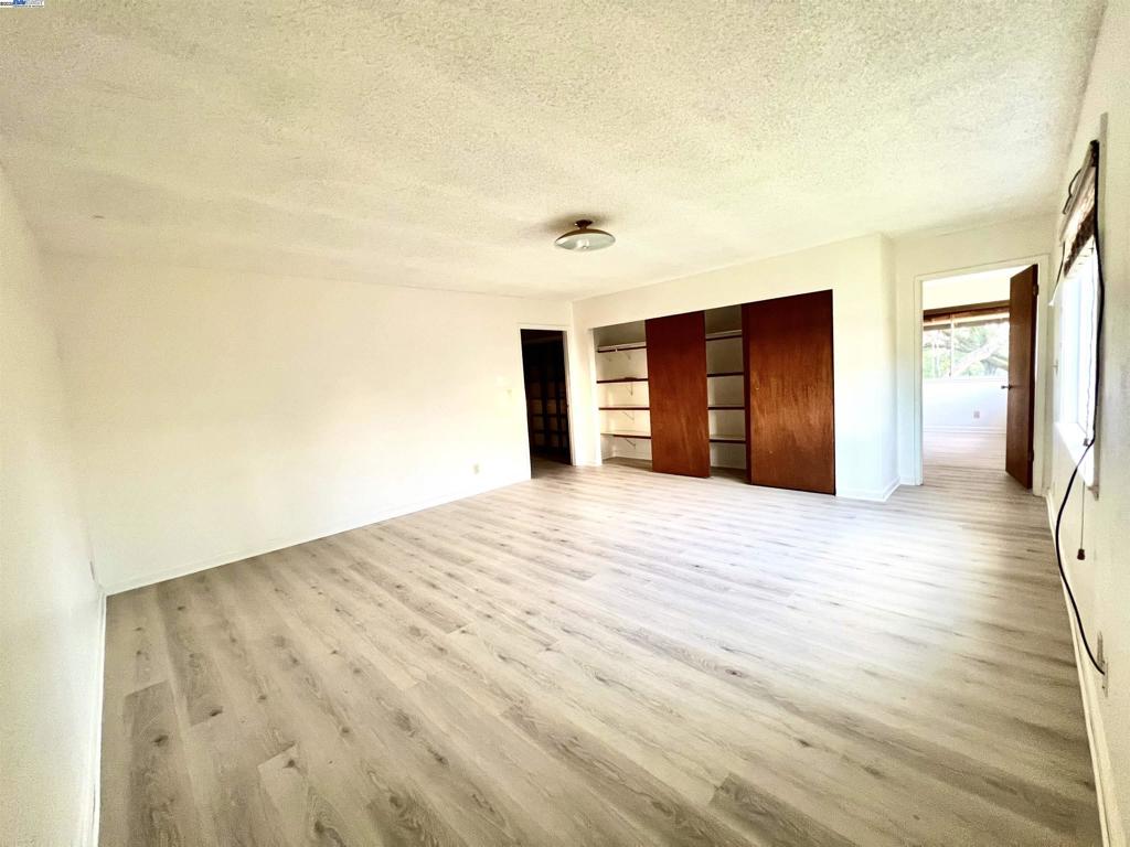 135 Tucker Ave Property Photo 6