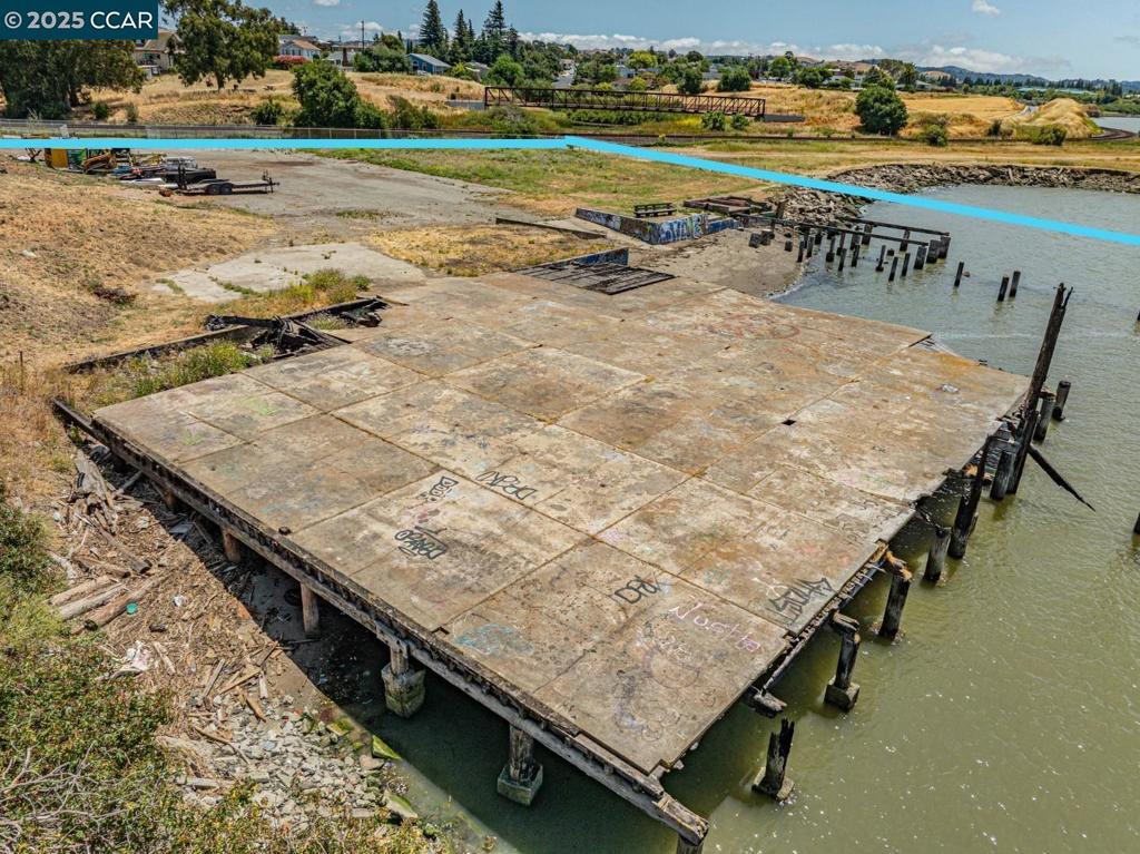 1 Pacific Property Photo 10