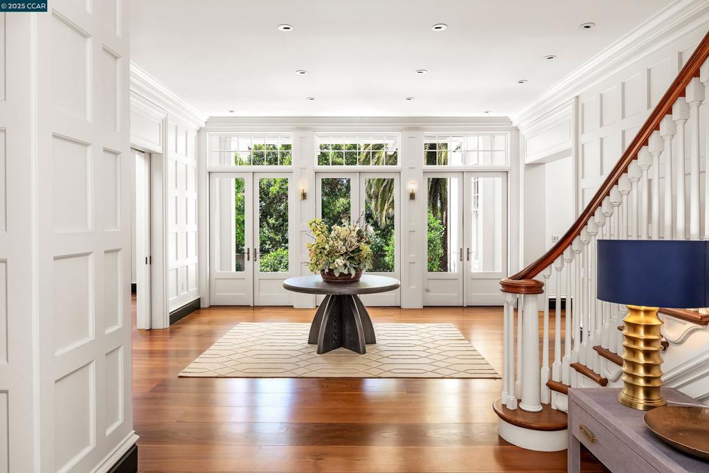 25 Crocker Ave Property Photo 5