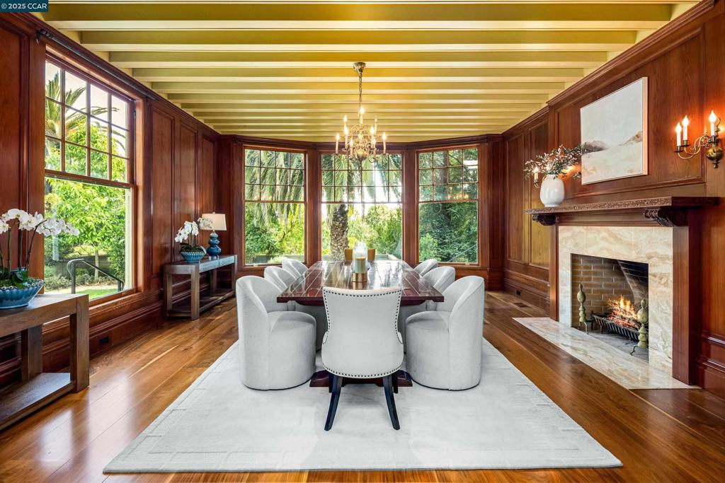 25 Crocker Ave Property Photo 9