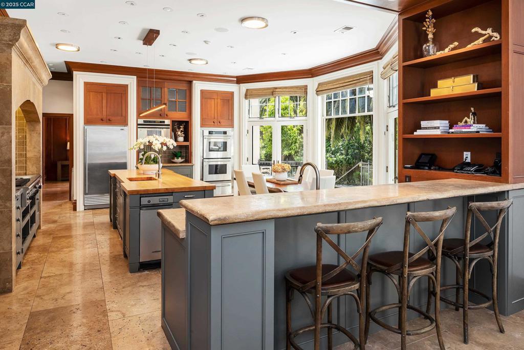 25 Crocker Ave Property Photo 15