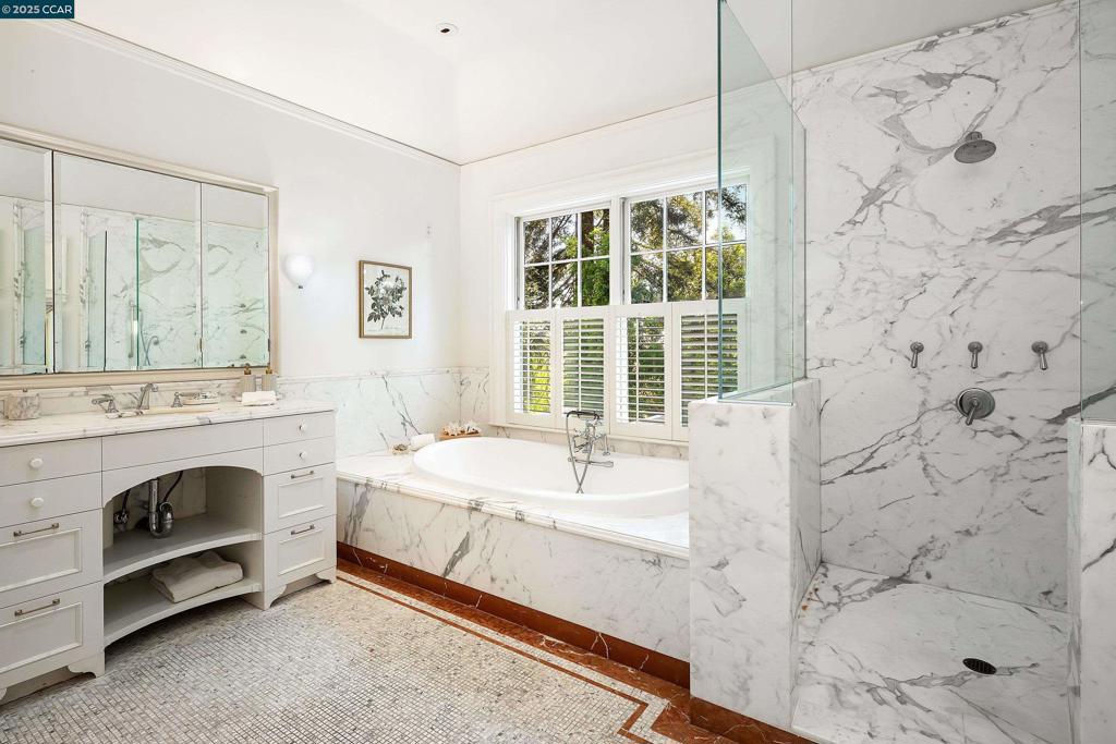 25 Crocker Ave Property Photo 22