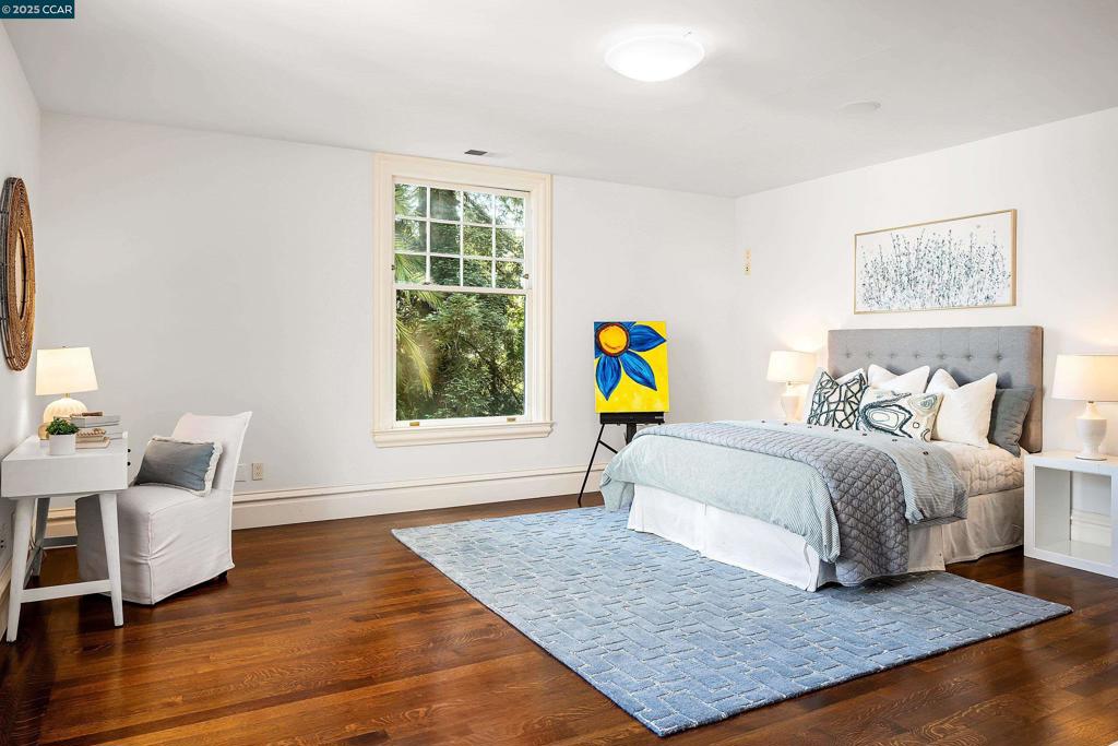 25 Crocker Ave Property Photo 28