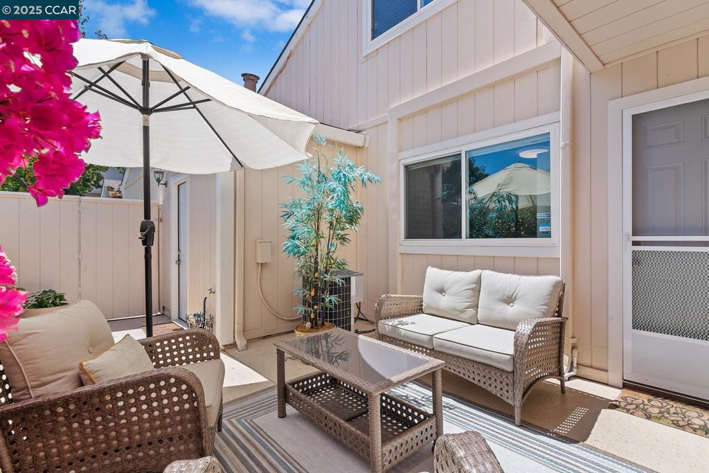 341 Scottsdale Rd. Property Photo 1