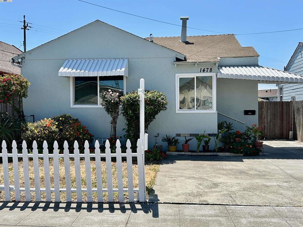 1478 156th Ave. Property Photo 1
