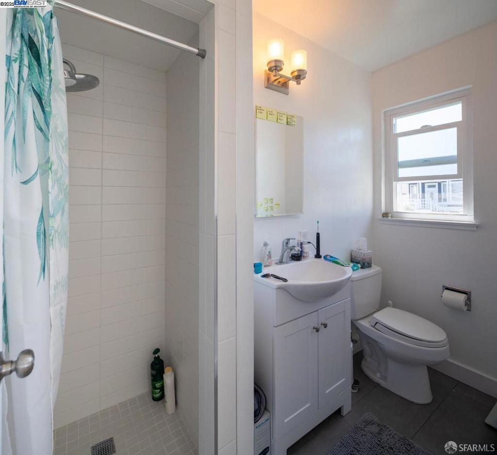 537 Pacific Avenue Property Photo 12
