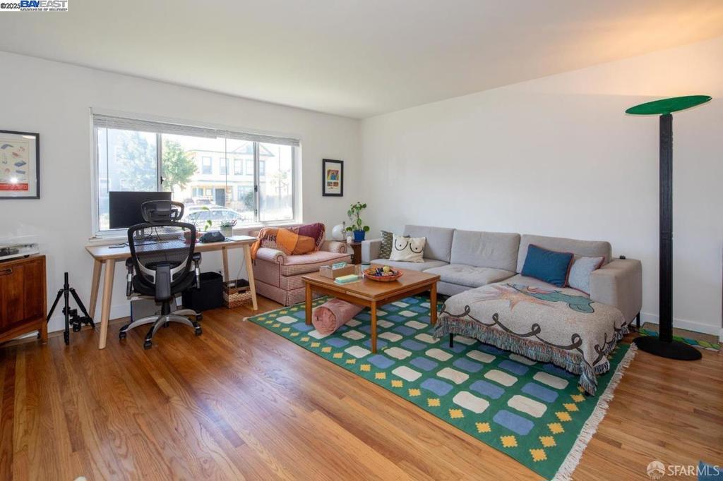 537 Pacific Avenue Property Photo 13