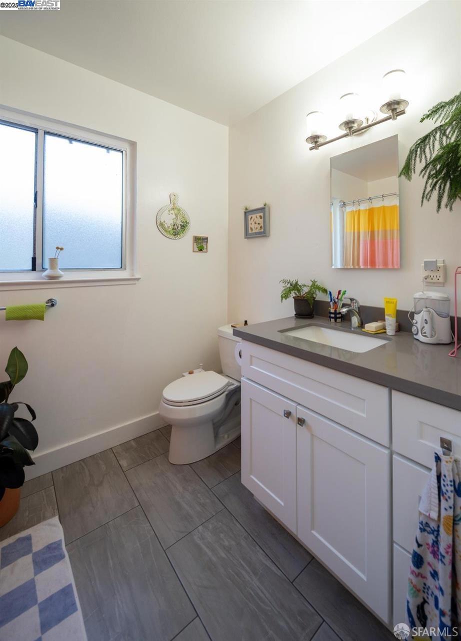 537 Pacific Avenue Property Photo 17