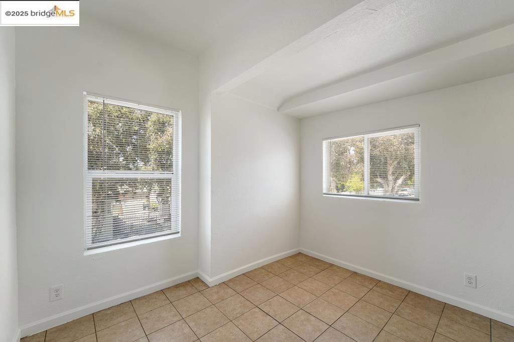 203 Bissell Ave Property Photo 14