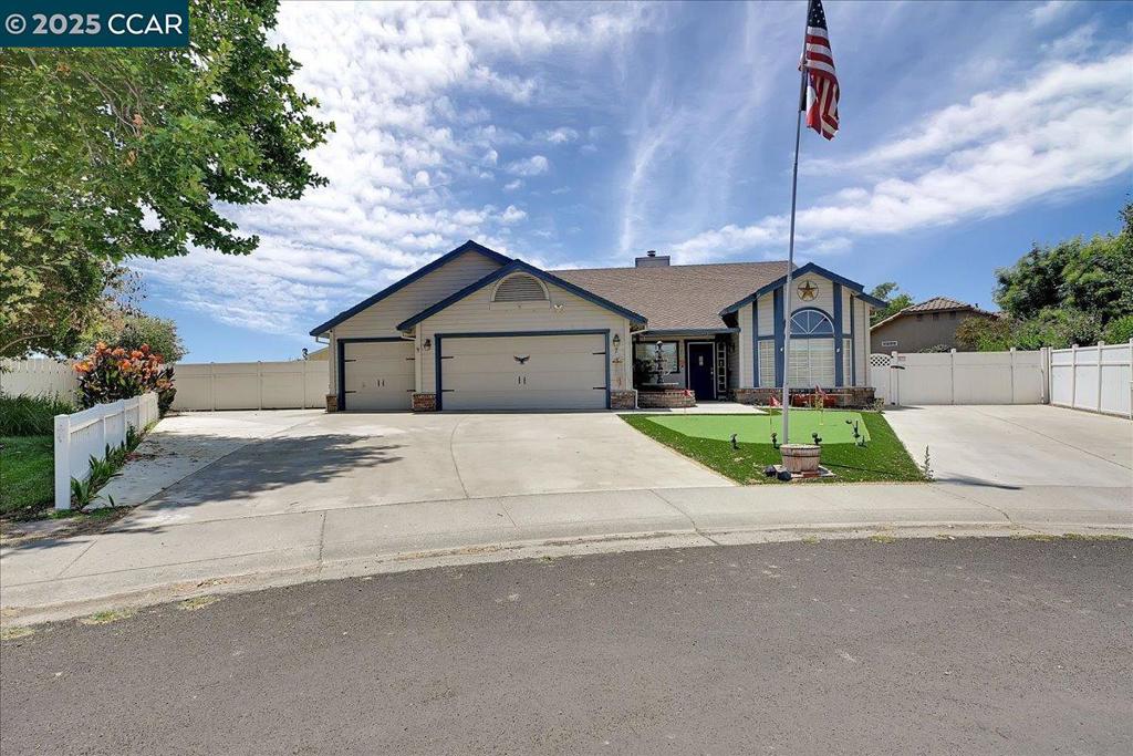 7 Aspen Ct