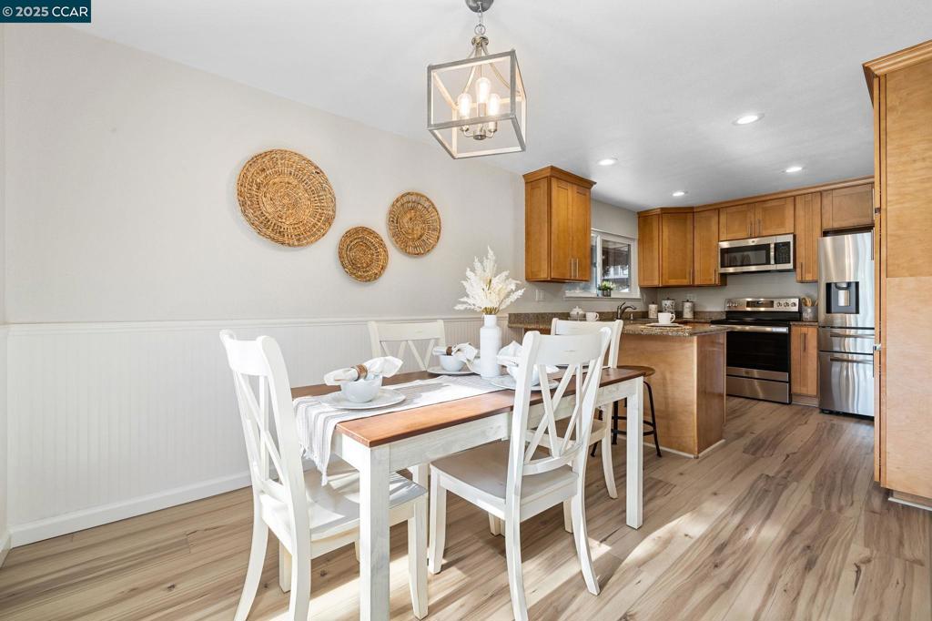 9 Glen Dr