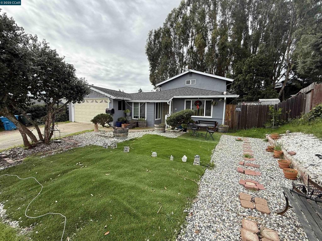 19 Flamingo Ct Property Photo 1