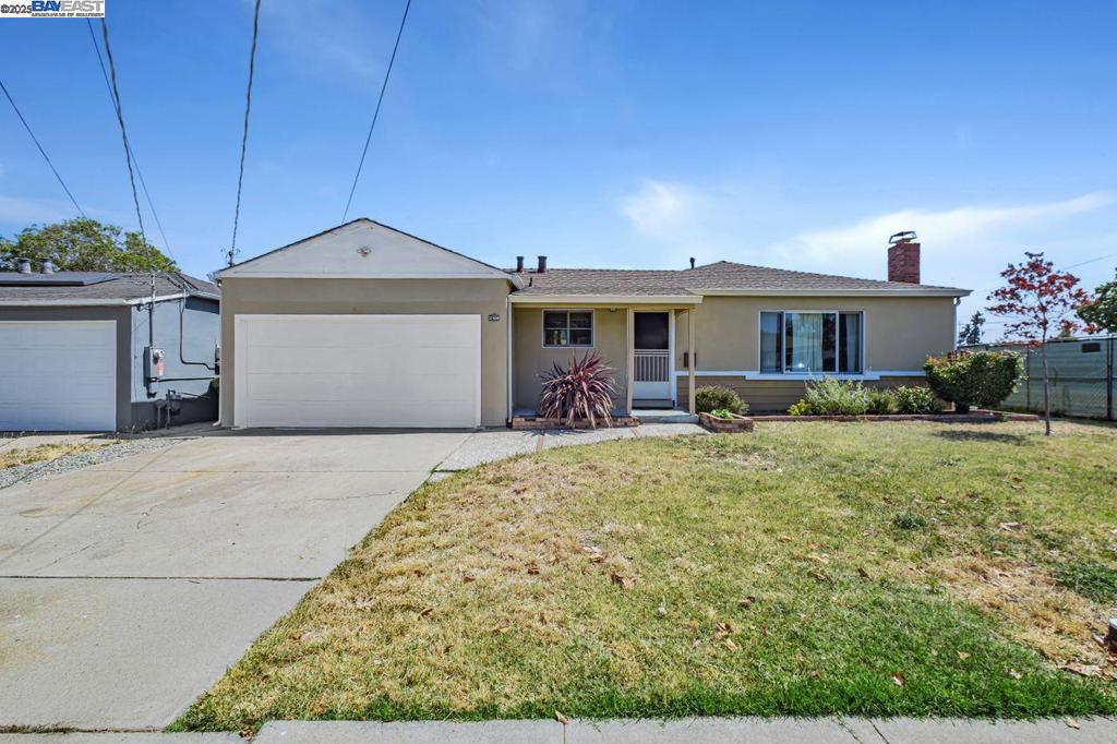 37488 Southwood Dr Property Photo 1