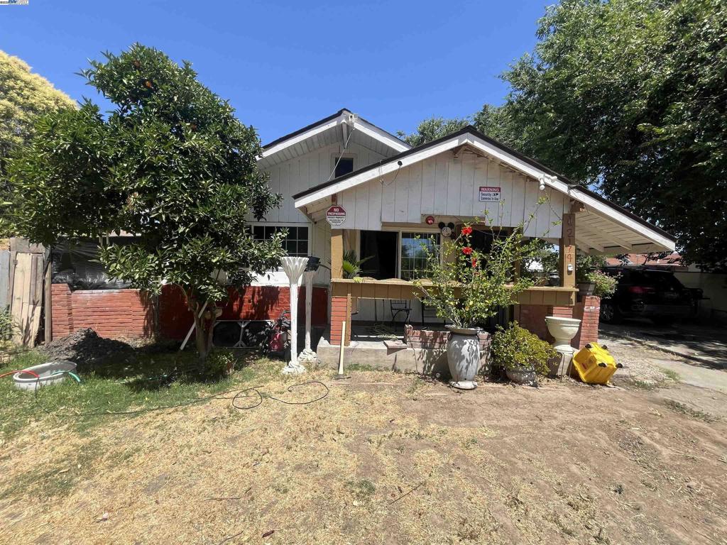 2174 S Ash St Property Photo 1