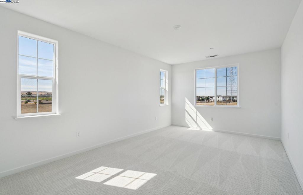 349 E Gobind Blvd Property Photo 19