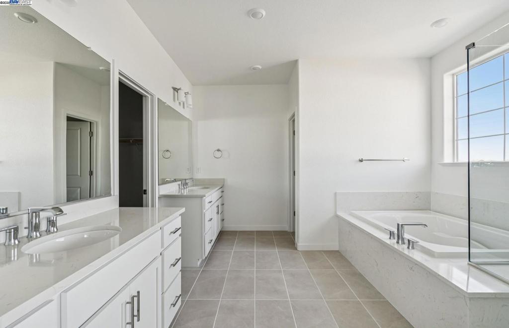 349 E Gobind Blvd Property Photo 25