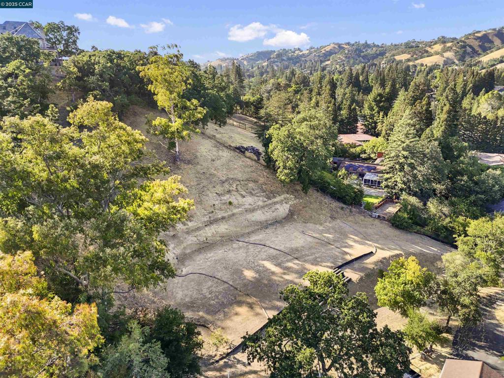221 Dean Rd Property Photo 17