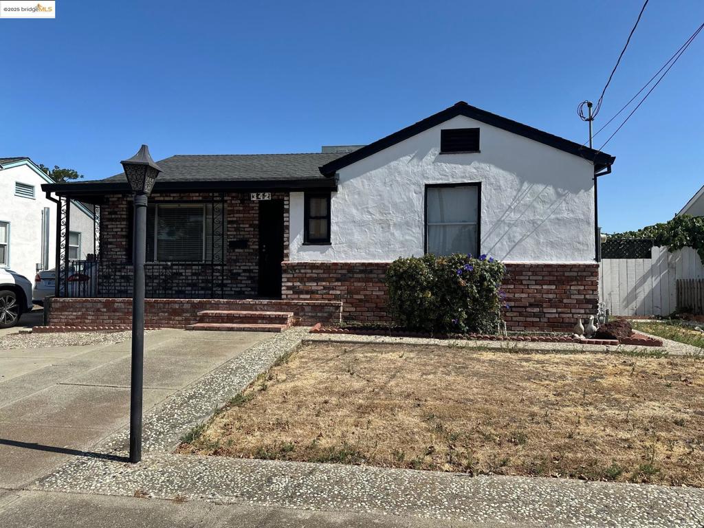 342 W Madill Street Property Photo 1