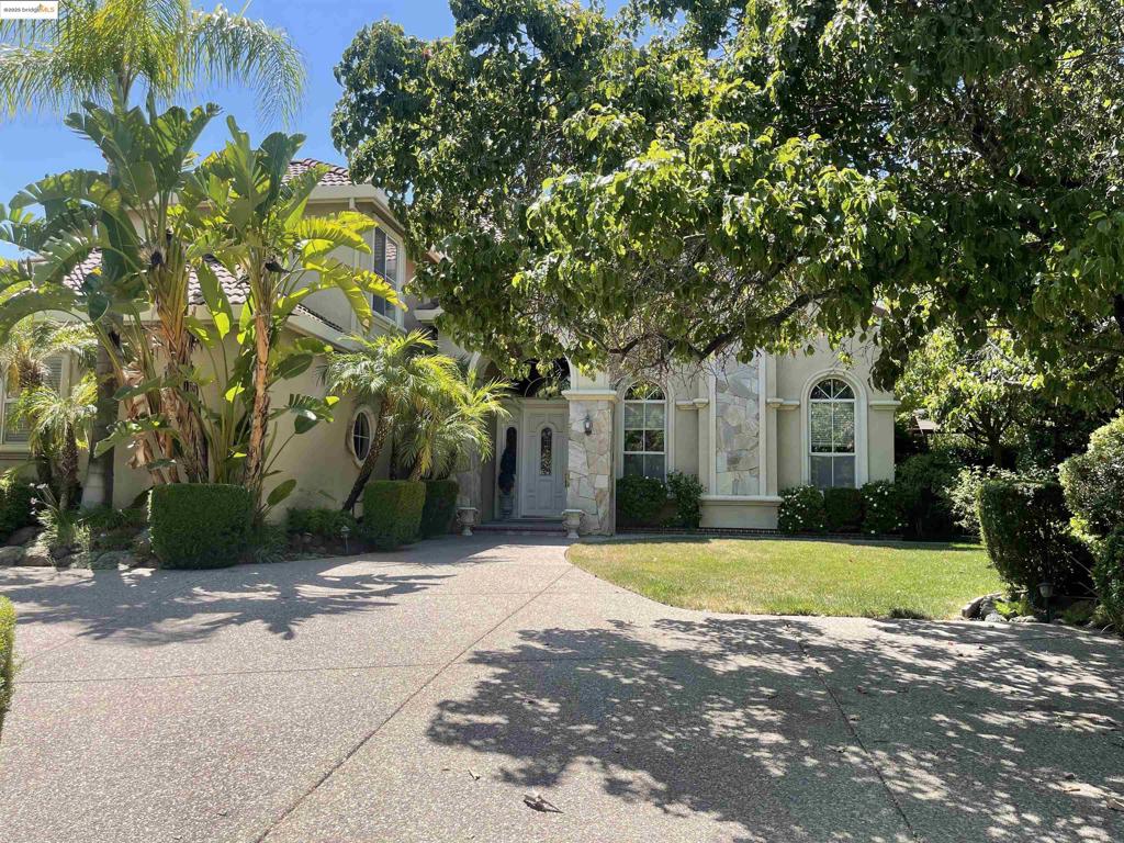 1765 Duchess Ter Property Photo 1