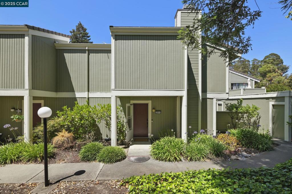 209 Apollo 6 Property Photo 1