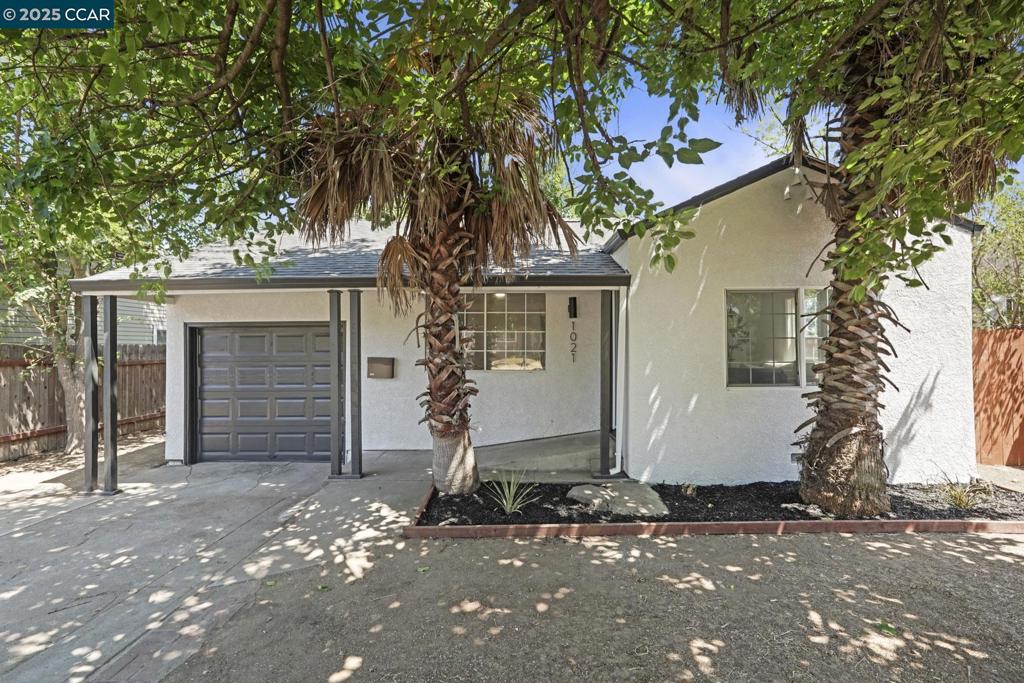 1021 Frienza Avenue Property Photo 1