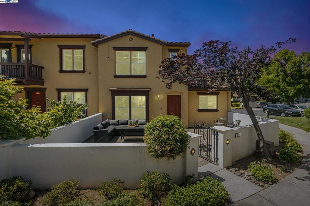 4182 Lautrec Dr