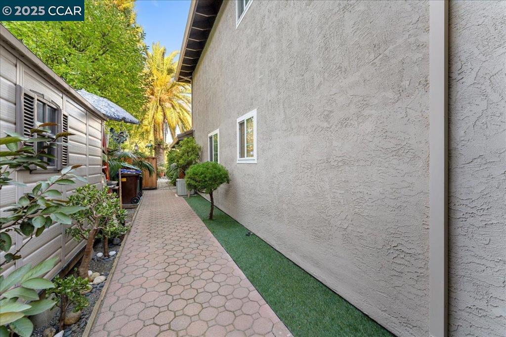 5378 Conestoga Way Property Photo 33