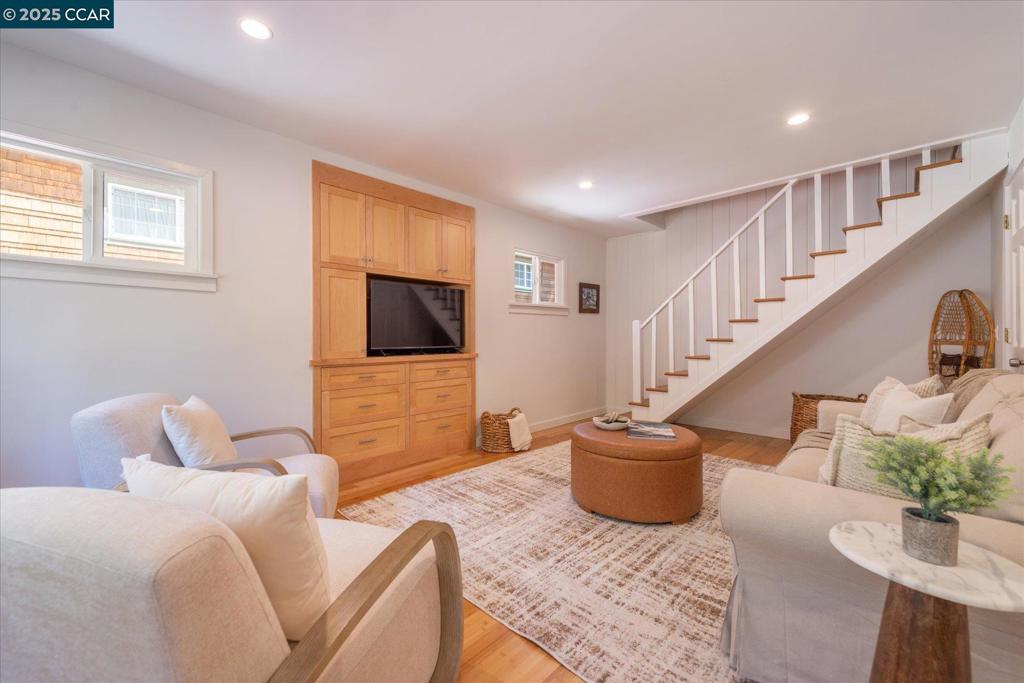 8660 Dolly Varden Ave Property Photo 4