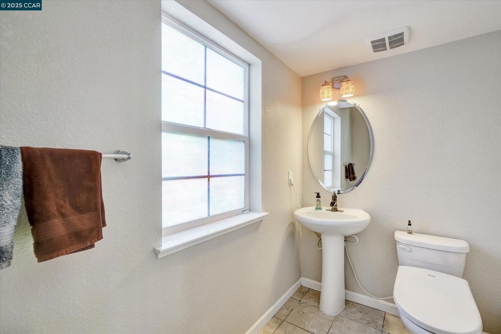 1808 Palacio Dr Property Photo 6