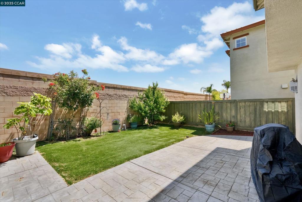 1808 Palacio Dr Property Photo 34