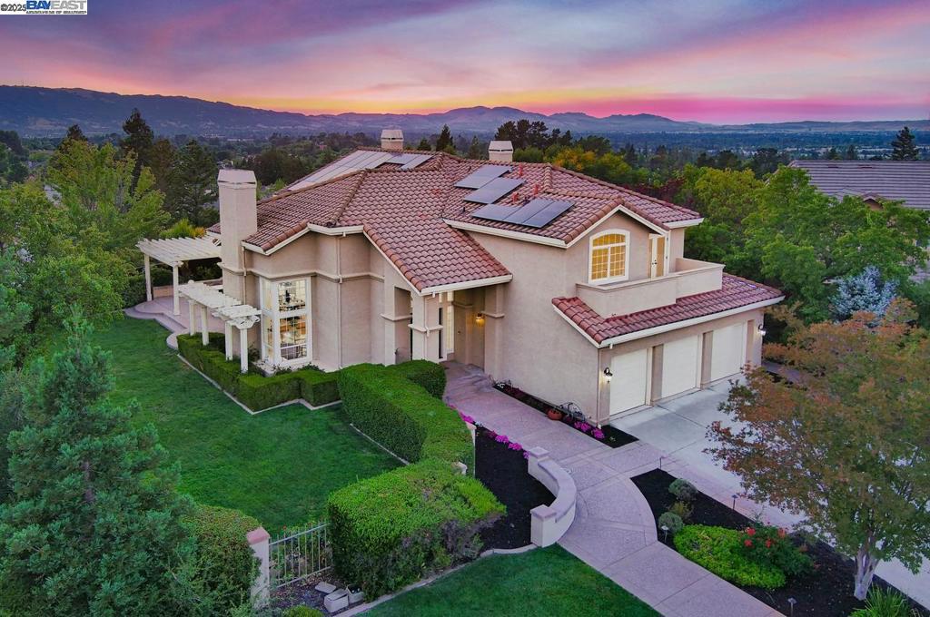 3650 Locke Ct