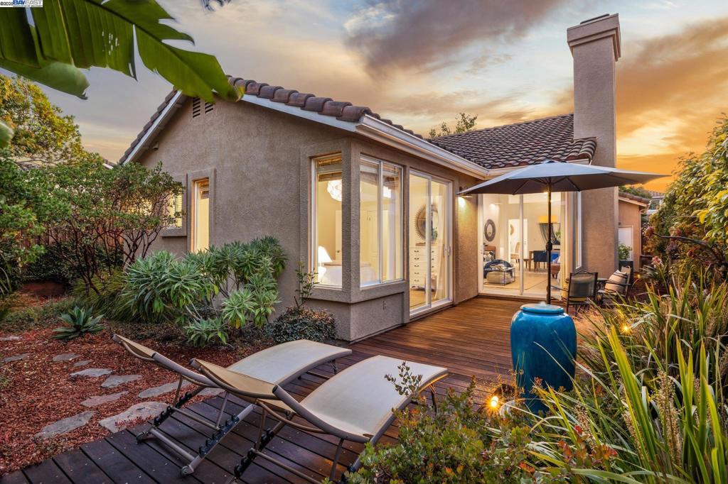 18 Cotella Court Property Photo 1