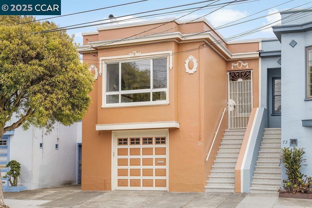 65 Del Monte St Property Photo 1