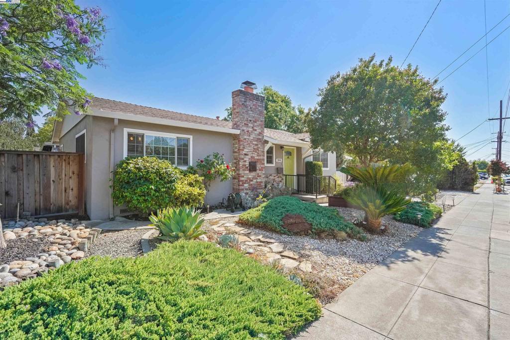 3991 Yale Way Property Photo 1