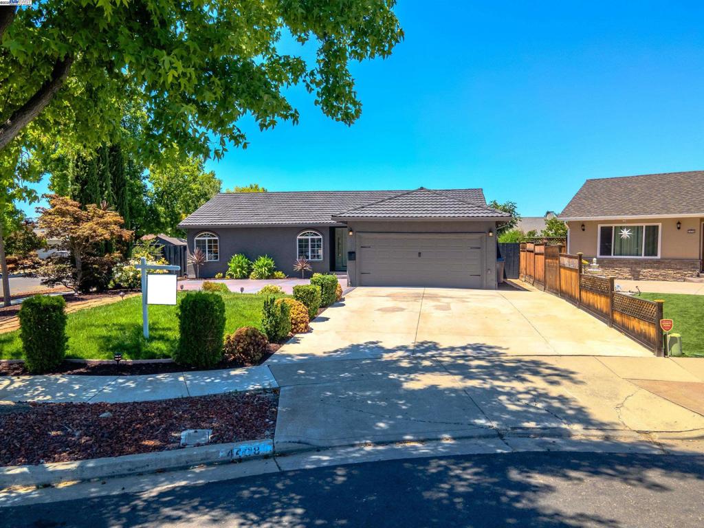 4438 Jonquil Dr Property Photo 1