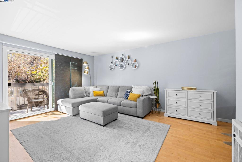 150 Pearl St 106 Property Photo 1