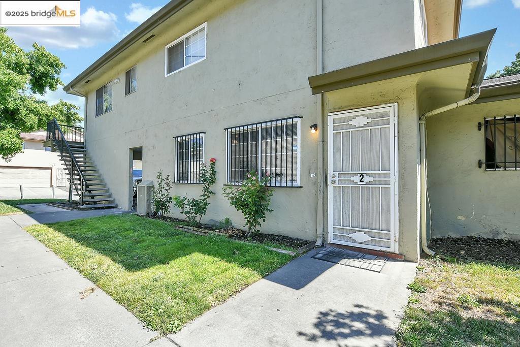 2113 Lemontree Way 2 Property Photo 1