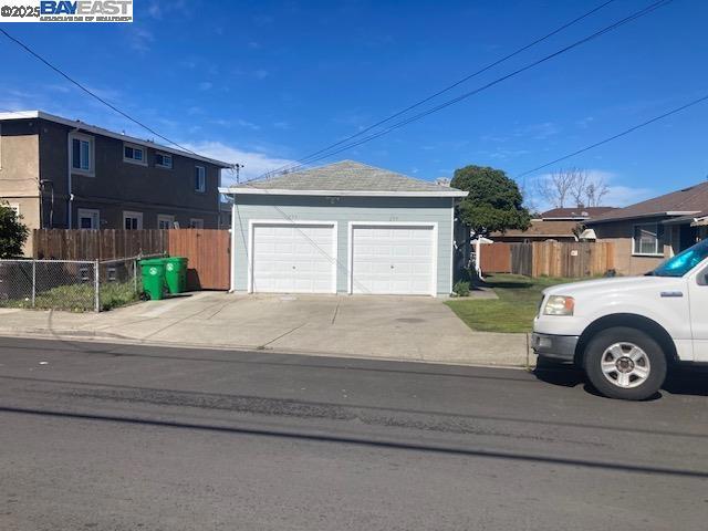 253 Lansing Way Property Photo 1