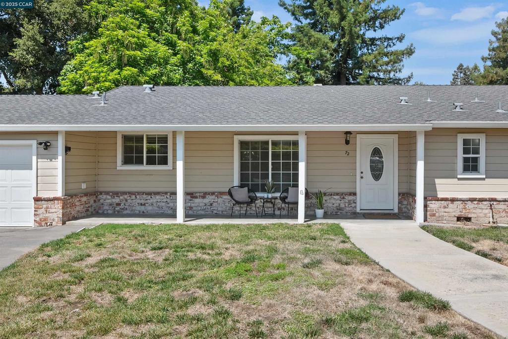 72 Orchard Court Property Photo 1