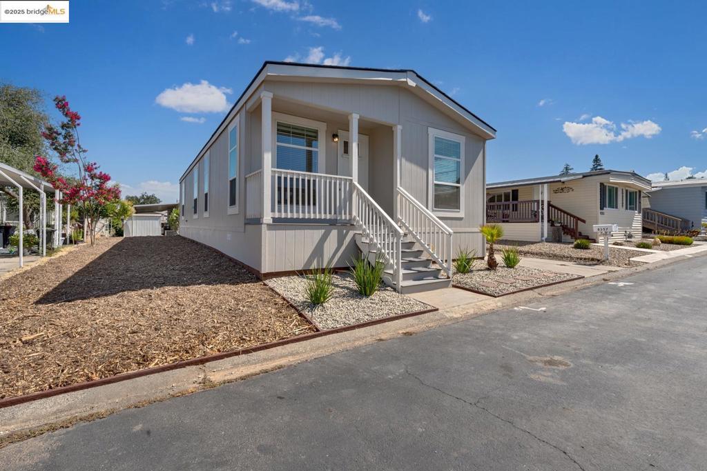 8357 Cedarwood LN